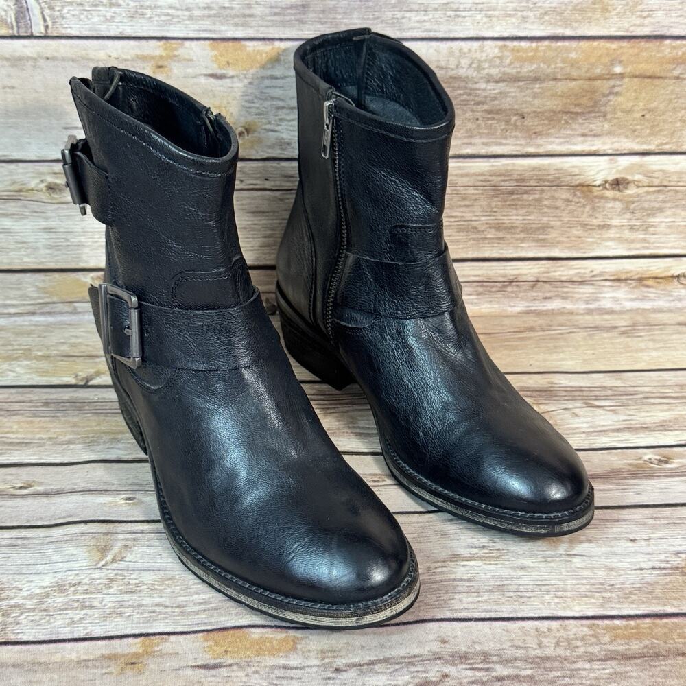 NEW Seychelles Weekender Womens Black Leather Moto Harness Ankle Booties Size 8